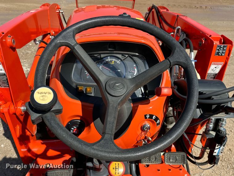 image for item DO6961 2021 Kubota L3901D MFWD tractor