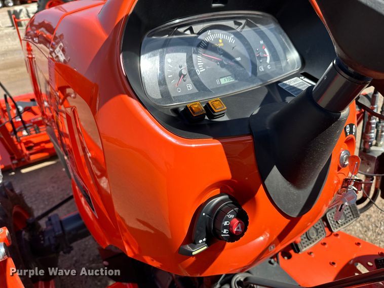 image for item DO6961 2021 Kubota L3901D MFWD tractor