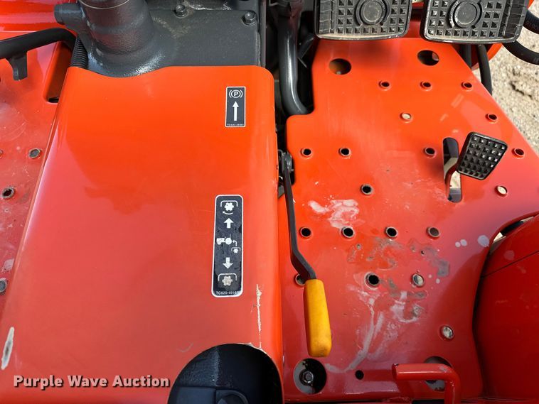 image for item DO6961 2021 Kubota L3901D MFWD tractor