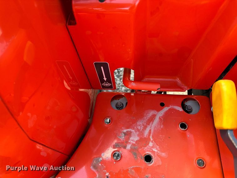 image for item DO6961 2021 Kubota L3901D MFWD tractor