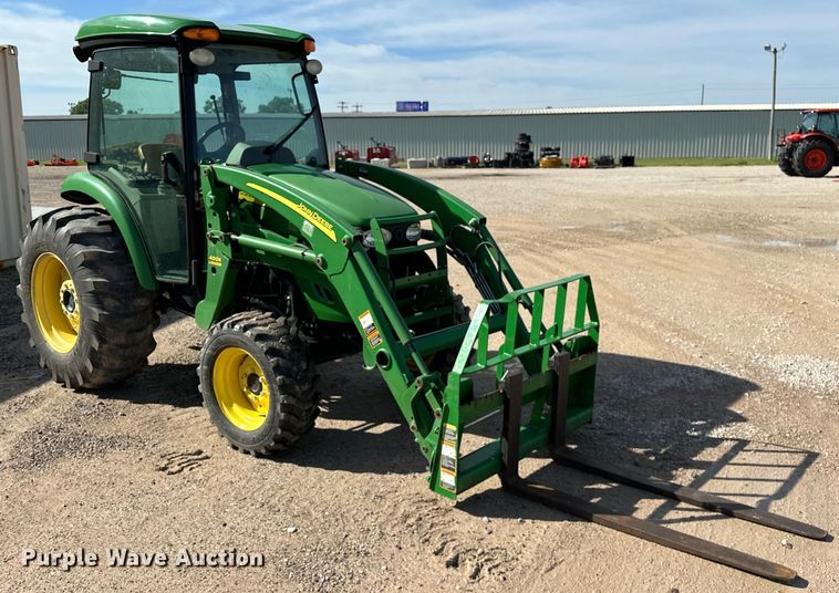 image for item DO6962 2011 John Deere  4720 MFWD tractor