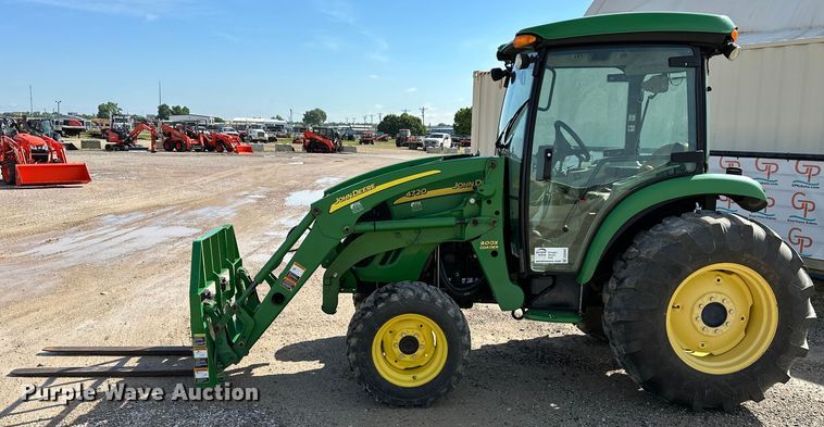 image for item DO6962 2011 John Deere  4720 MFWD tractor