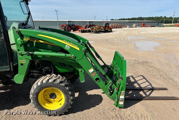 image for item DO6962 2011 John Deere  4720 MFWD tractor