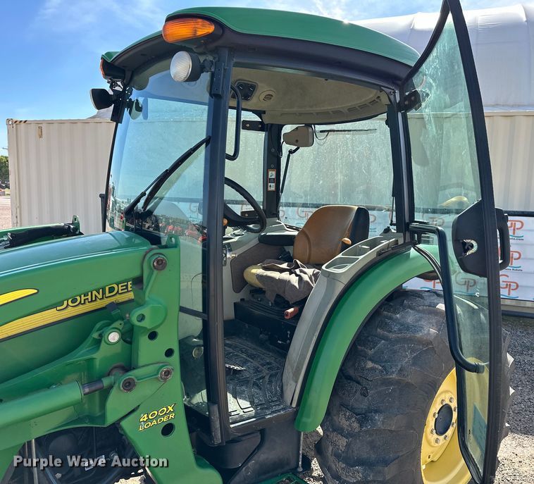 image for item DO6962 2011 John Deere  4720 MFWD tractor