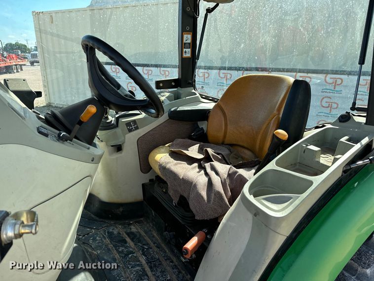 image for item DO6962 2011 John Deere  4720 MFWD tractor