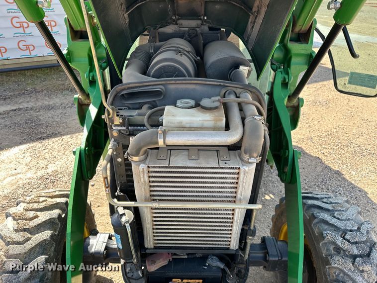 image for item DO6962 2011 John Deere  4720 MFWD tractor