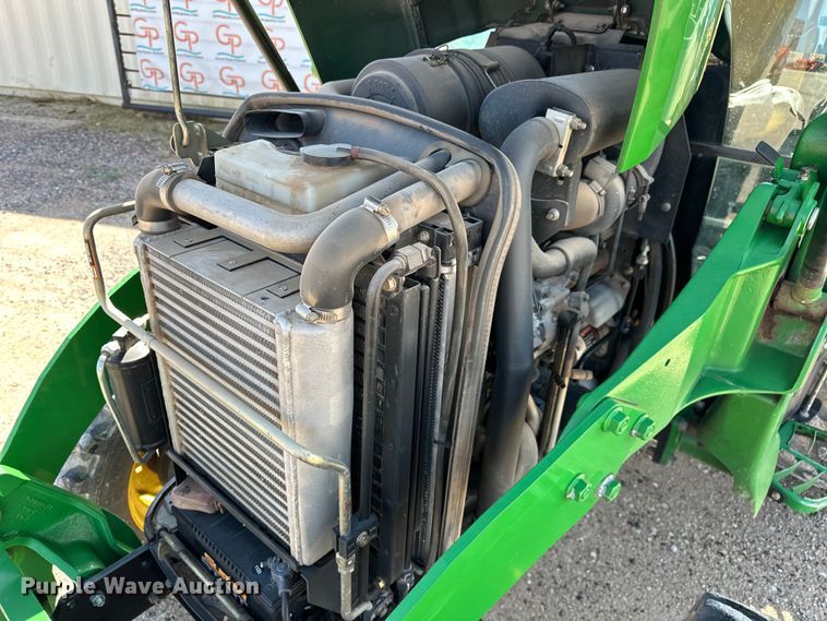 image for item DO6962 2011 John Deere  4720 MFWD tractor