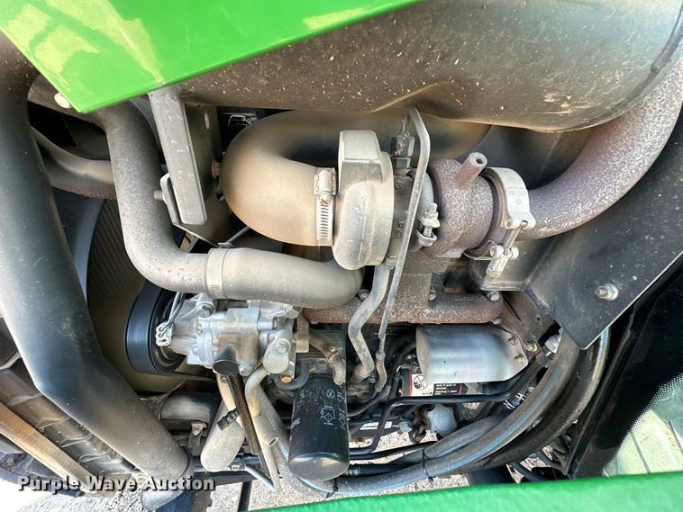 image for item DO6962 2011 John Deere  4720 MFWD tractor