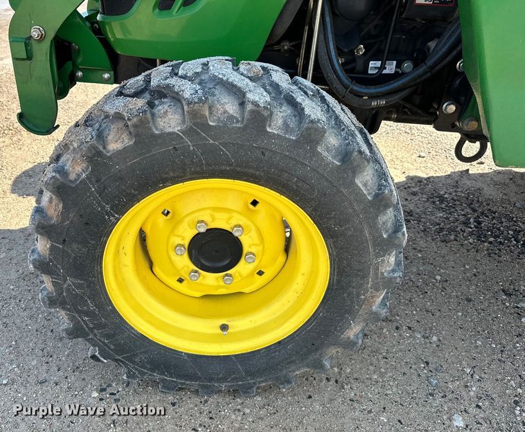 image for item DO6962 2011 John Deere  4720 MFWD tractor