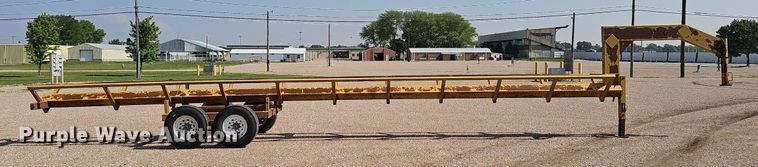 image for item DP0908 Hay bale trailer