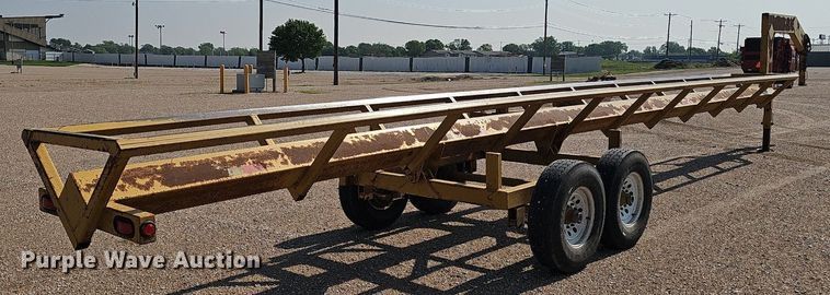 image for item DP0908 Hay bale trailer