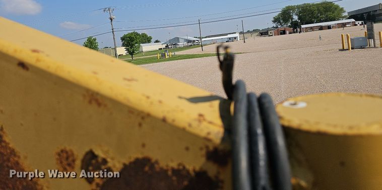 image for item DP0908 Hay bale trailer