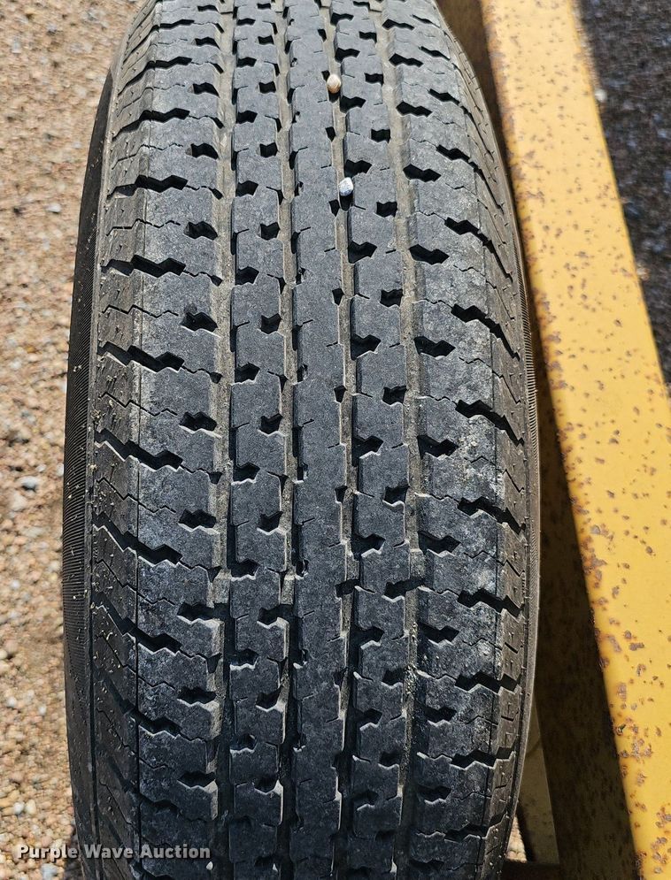 image for item DP0908 Hay bale trailer