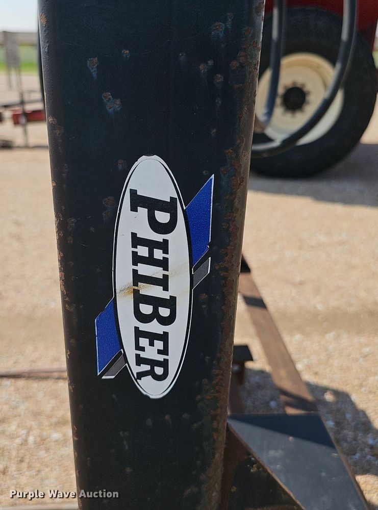 image for item DP0911 2006 Phiber Econo bale grabber