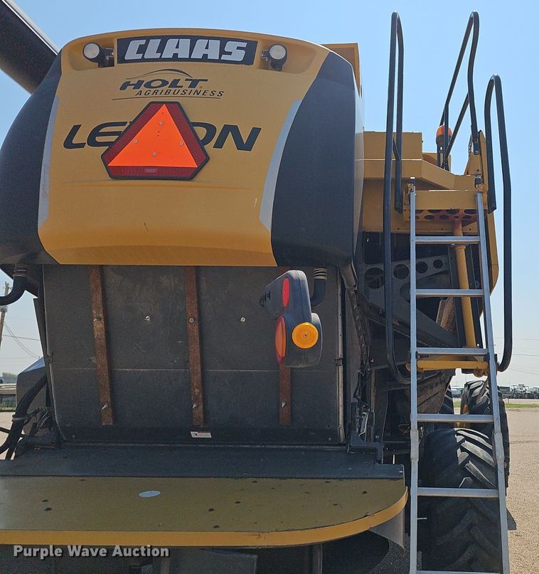 image for item DP0914 2012 Claas 750  combine