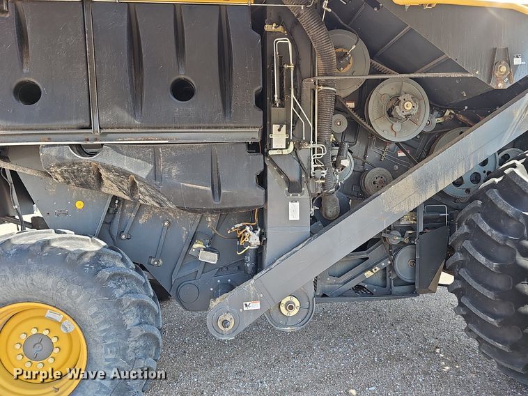 image for item DP0914 2012 Claas 750  combine