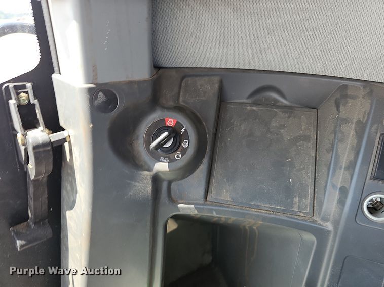 image for item DP0914 2012 Claas 750  combine