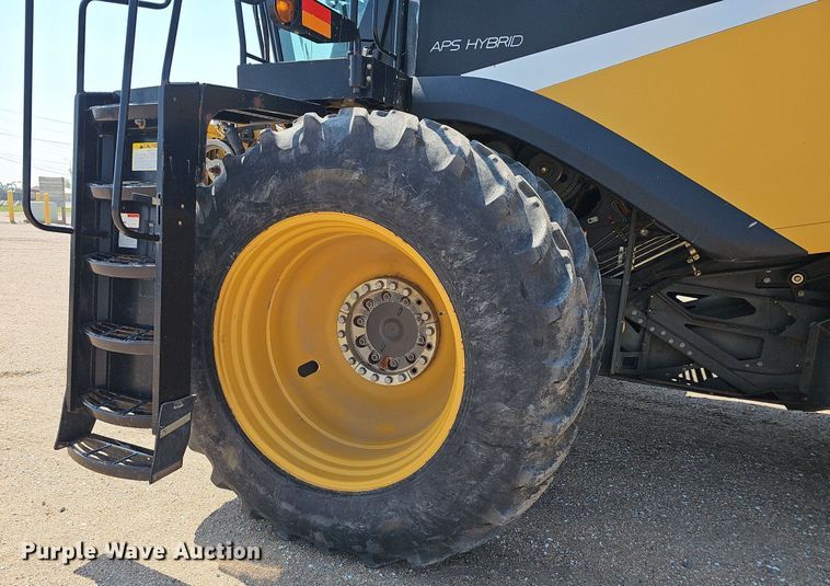 image for item DP0914 2012 Claas 750  combine