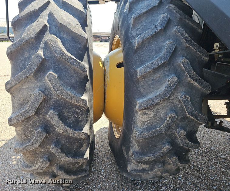 image for item DP0914 2012 Claas 750  combine