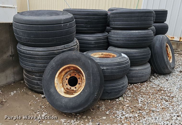 image for item DP0931 (30) applicator tires and wheels
