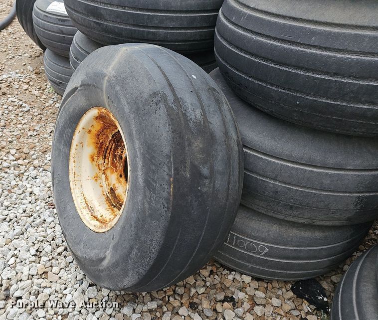 image for item DP0931 (30) applicator tires and wheels