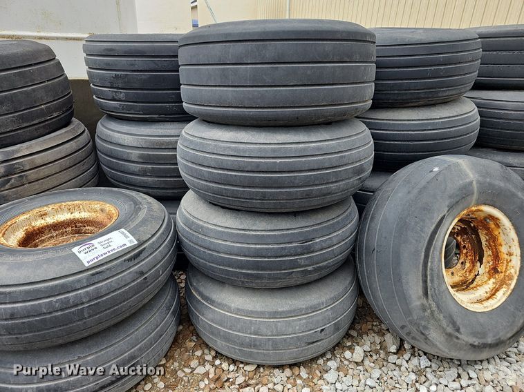 image for item DP0931 (30) applicator tires and wheels