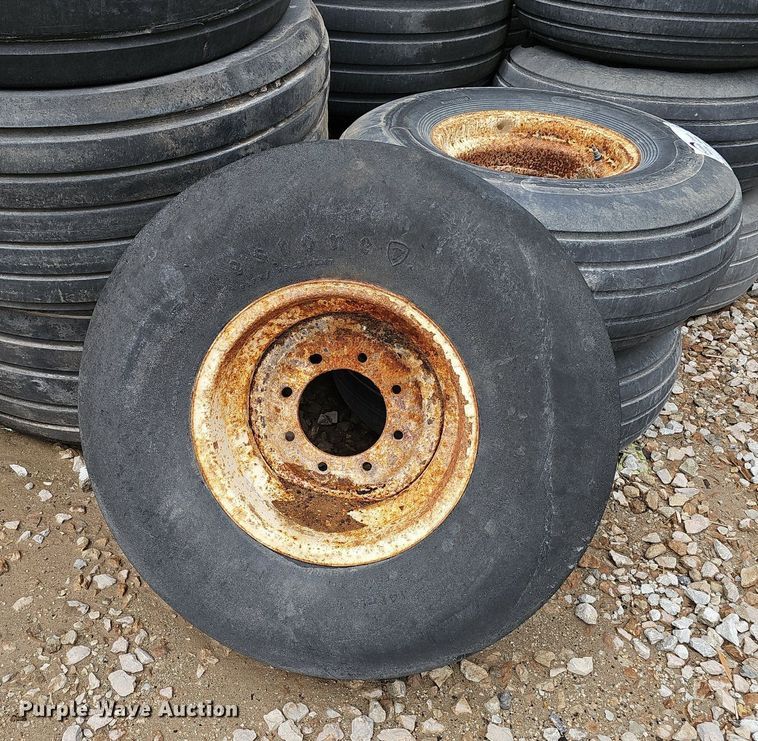 image for item DP0931 (30) applicator tires and wheels