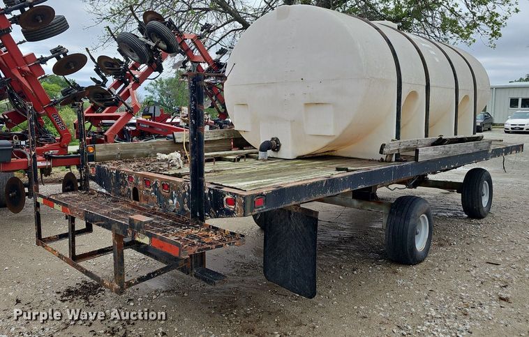 image for item DP0932 Knapheide flatbed with tank