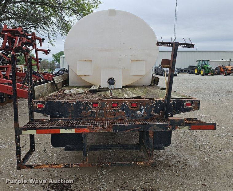 image for item DP0932 Knapheide flatbed with tank