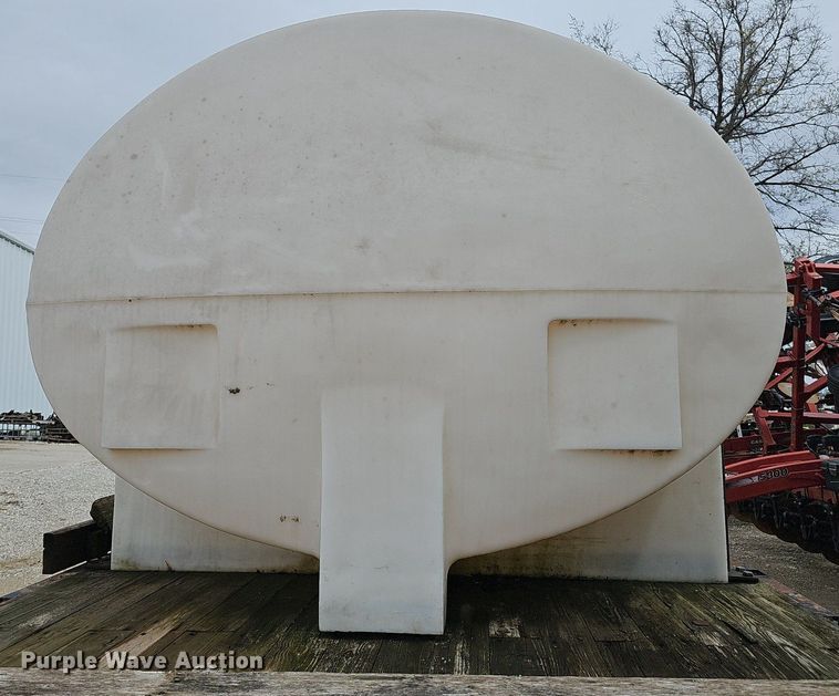 image for item DP0932 Knapheide flatbed with tank