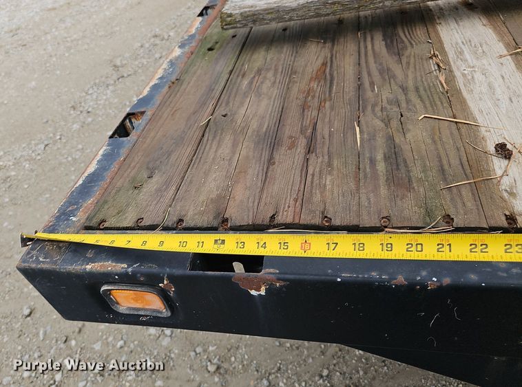 image for item DP0932 Knapheide flatbed with tank