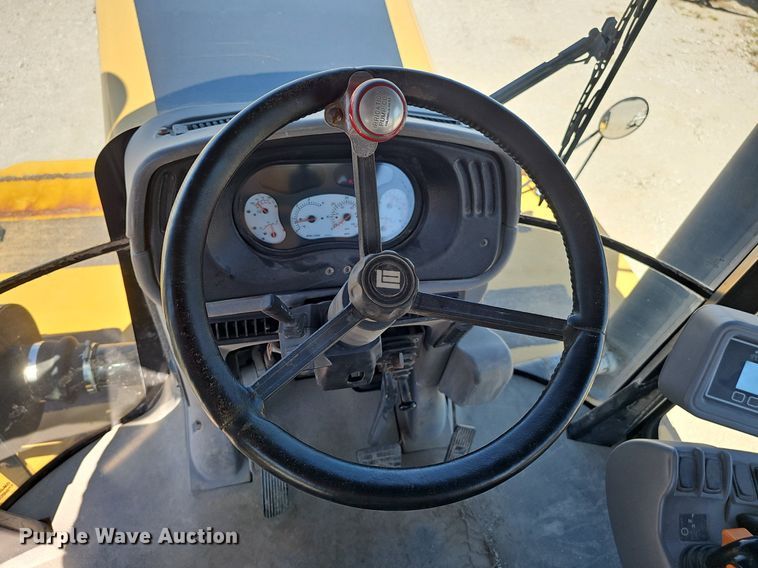 image for item DP0934 2010 TerraGator 8204 spreader