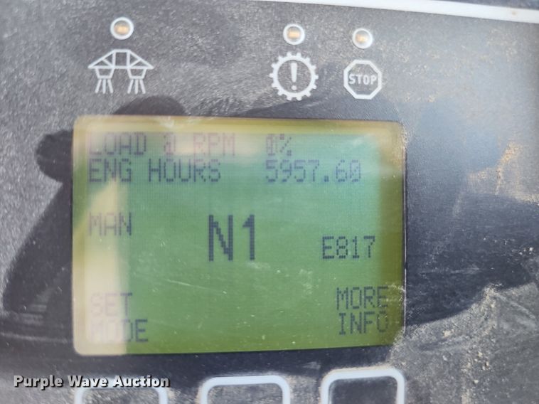 image for item DP0934 2010 TerraGator 8204 spreader