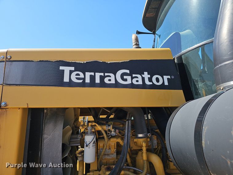 image for item DP0934 2010 TerraGator 8204 spreader