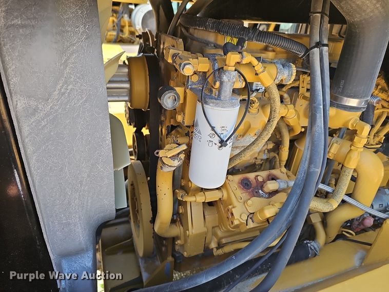 image for item DP0934 2010 TerraGator 8204 spreader