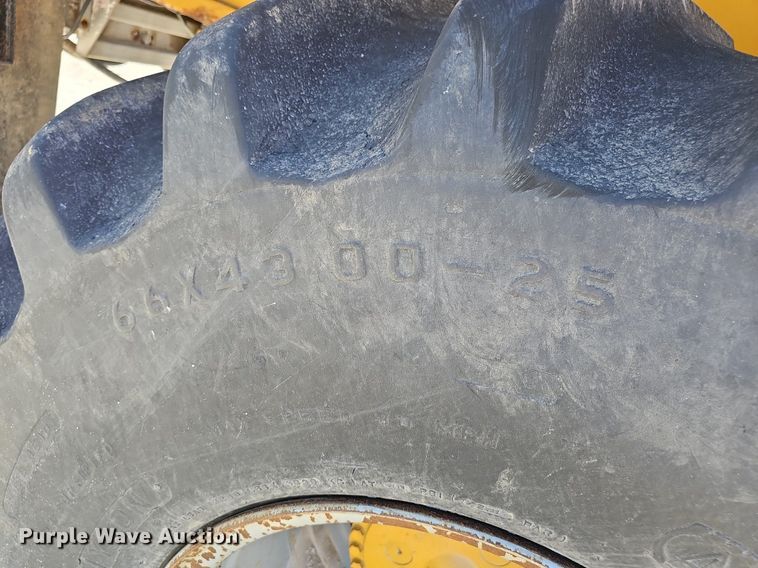 image for item DP0934 2010 TerraGator 8204 spreader