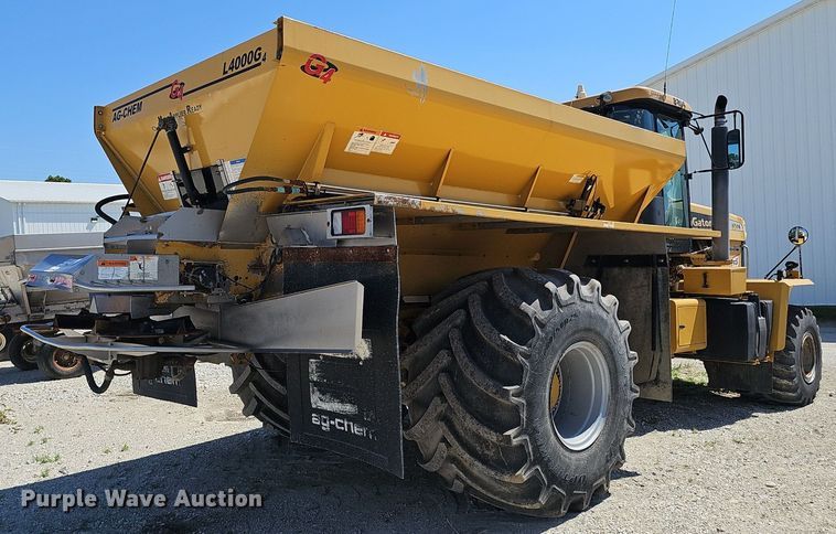 image for item DP0935 2010 TerraGator 8204 spreader