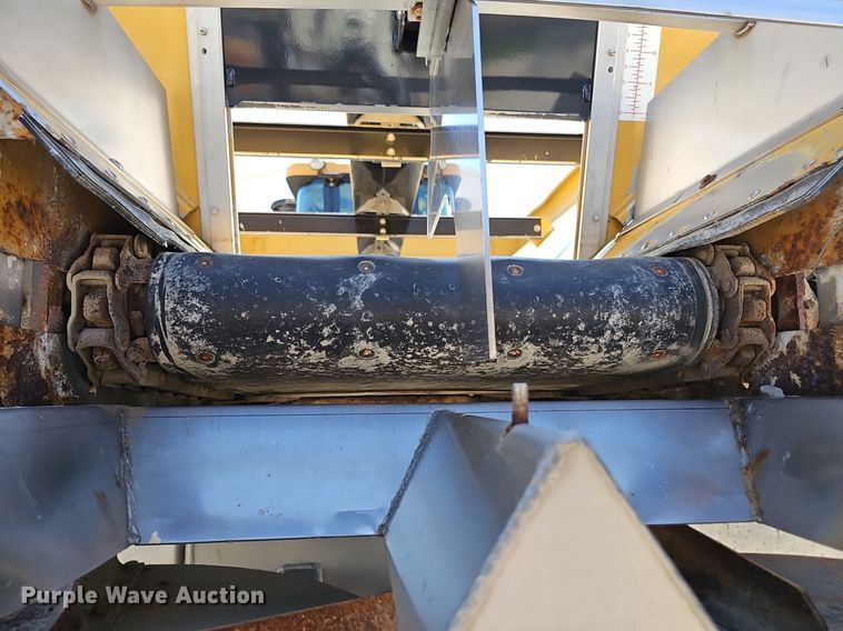 image for item DP0935 2010 TerraGator 8204 spreader