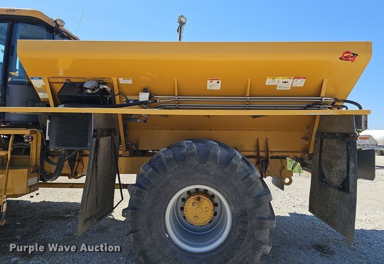 image for item DP0935 2010 TerraGator 8204 spreader