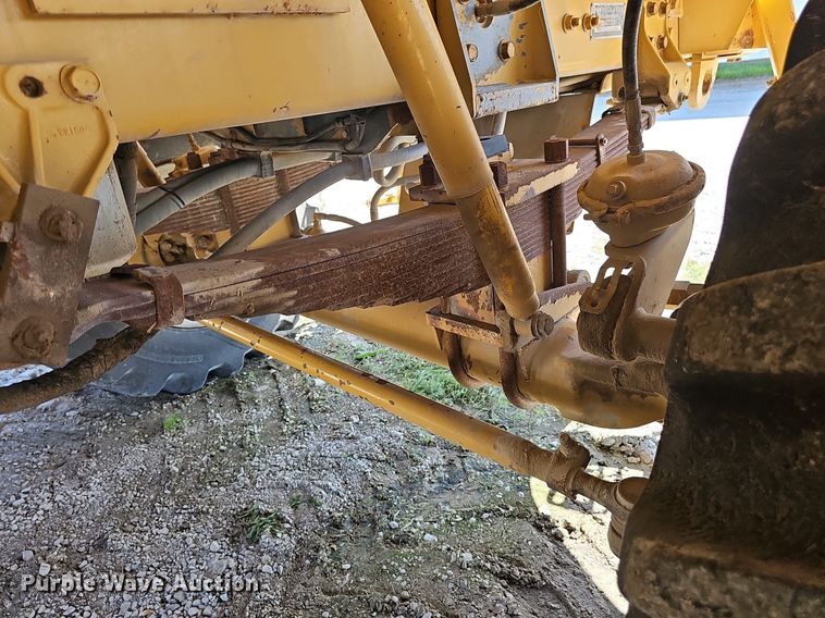 image for item DP0935 2010 TerraGator 8204 spreader