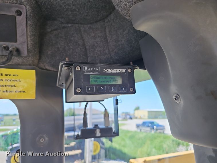 image for item DP0935 2010 TerraGator 8204 spreader