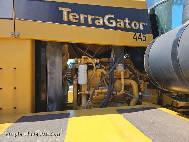 image for item DP0935 2010 TerraGator 8204 spreader