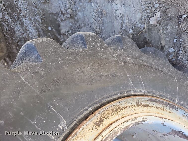 image for item DP0935 2010 TerraGator 8204 spreader