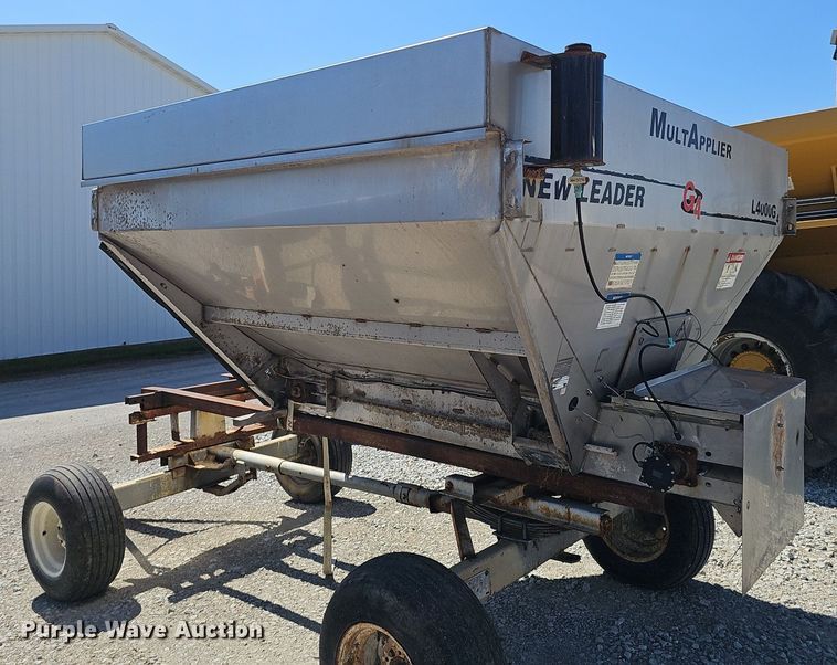 image for item DP0935 2010 TerraGator 8204 spreader