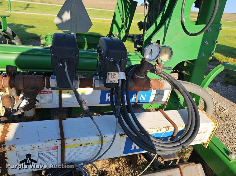 image for item DP6417 John Deere 2510H NH3 applicator