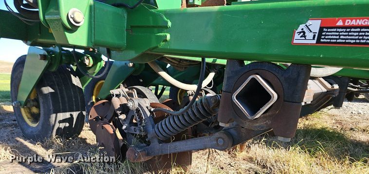 image for item DP6417 John Deere 2510H NH3 applicator