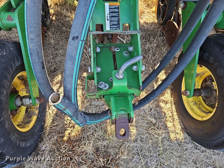 image for item DP6417 John Deere 2510H NH3 applicator