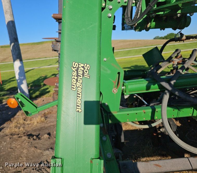 image for item DP6417 John Deere 2510H NH3 applicator