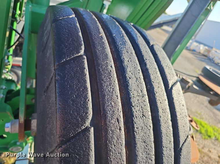 image for item DP6417 John Deere 2510H NH3 applicator