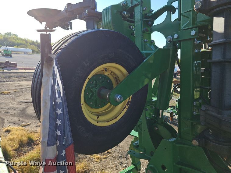 image for item DP6417 John Deere 2510H NH3 applicator